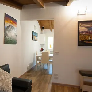  Apartment Il Borgo Luca