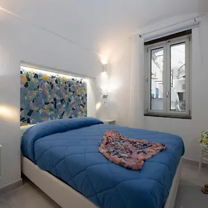  Holiday home Strit Strit Centro Storico Italy
