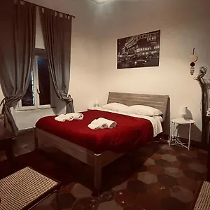  Apartment La Maison B8 Italy