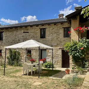  Farm stay Agriturismo Il Noce D'oro