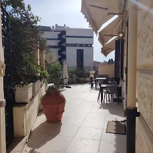  Apartment Domus Aurea And Italy