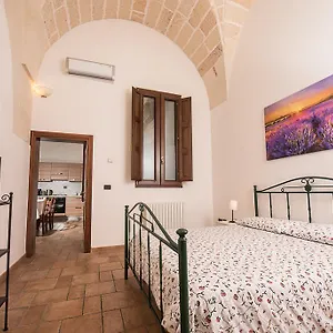 https://appartamenti-il-delfino.lecce-hotels.com