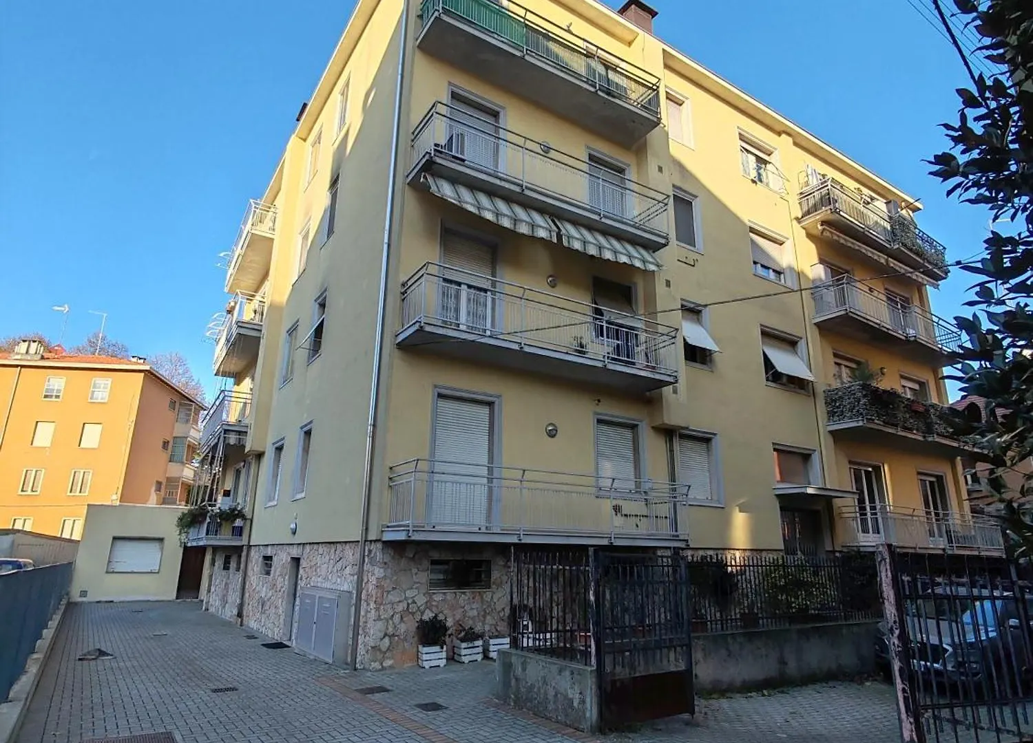 Stanza Maggiore Parma